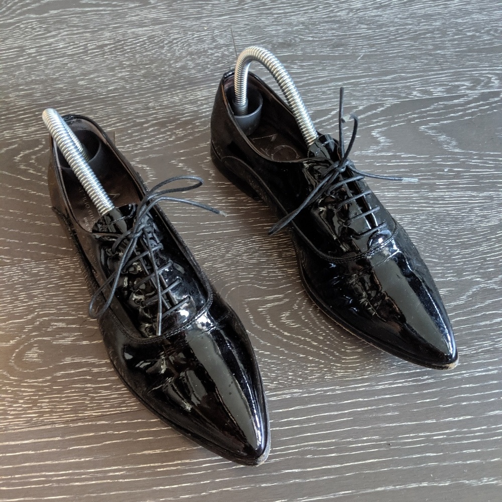 AGL Patent Leather black Oxford sz 8